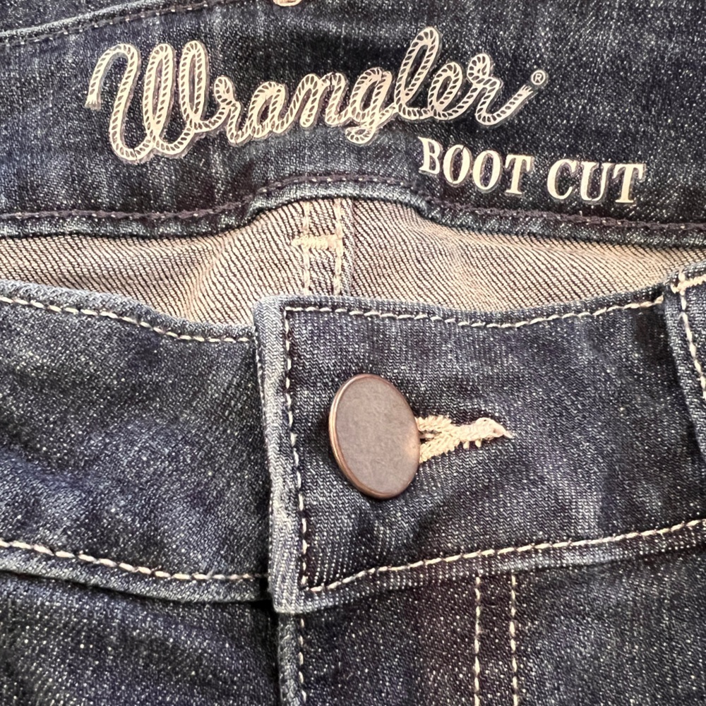 Wrangler Women's Dark Blue Bootcut Jeans - Picture 3 of 4